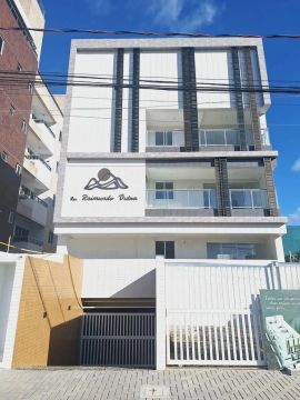 Aptos de 03 quartos c/ cobertura privativa nos Bancários, prédio c/ elevador.