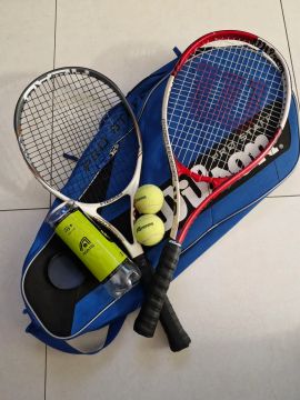 2 Raquetes de Tênis (Wilson e Head), 1 Bolsa + 2 Bolas