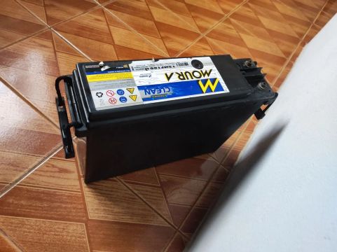 Bateria Moura Estacionária Slim 100ah