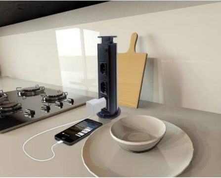 TORRE retrátil de 3 tomadas e entrada USB para BANCADA - multiuso e fácil instalação