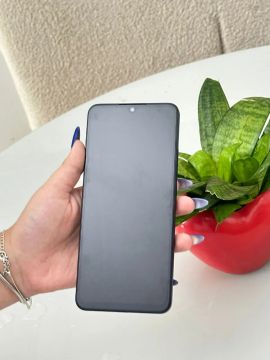 Smartphone Android - Tela impecável!