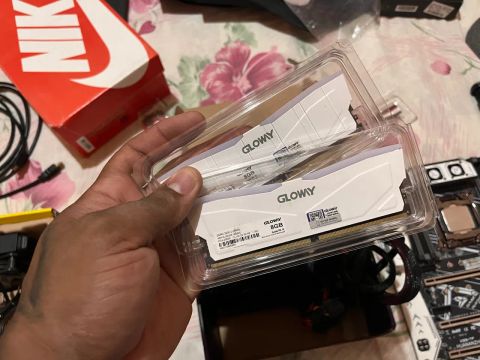 Memória RAM GLOWY 2x8GB DDR4 3200MHz