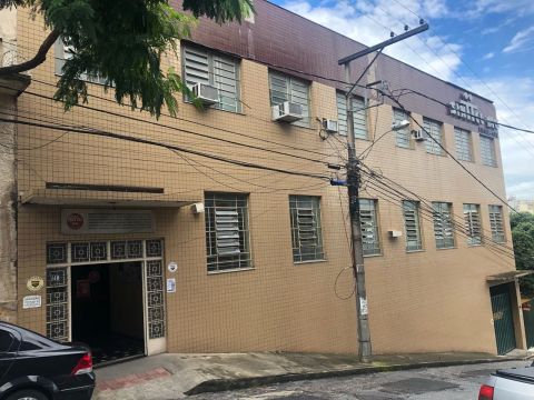 Imóvel Comercial prédio para aluguel possui 1.906m² Carlos Preates - Belo Horizonte - MG.