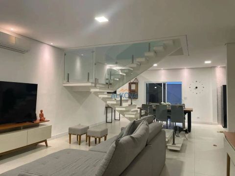 Sobrado com 3 dormitórios à venda, 252 m² por R$ 1.590.000 - Condomínio Residencial Mantiq