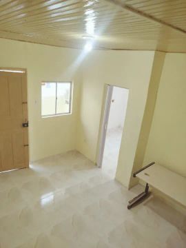 Oportunidade Única!!! Alugo Casa na Rua Campinas de Brotas, entre o Atakadão e a Cruz da R