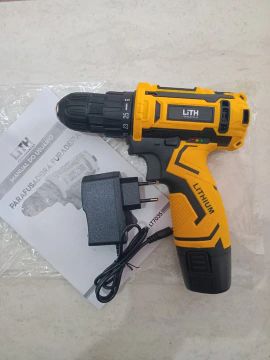 Parafusadeira Furadeira a Bateria 12V 1.5Ah 3/8 Pol. com Carregador Bivolt
