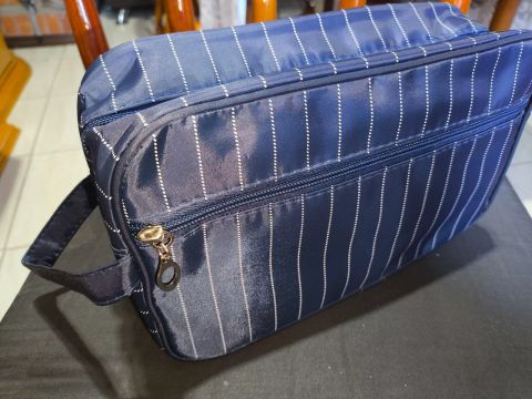 Necessaire de poliéster 