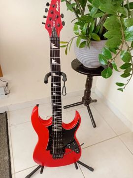 Guitarra Memphis MG 330
