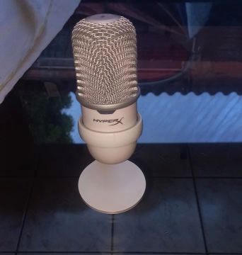Microfone HyperX Gamer Solocast com entrada USB