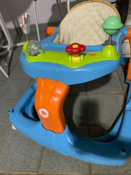 Andador Andajar Infantil com Brinquedos da TATETI