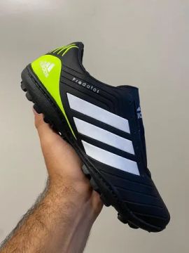 Chuteira suiço