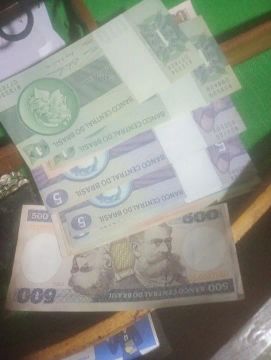 Cédulas antigas Coleção de Cruzeiros