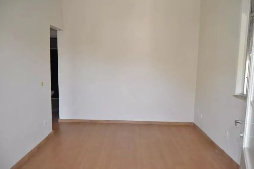 Casa à venda com 274m², 4 quartos e 1 vaga