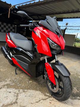 Xmax scooter 2024