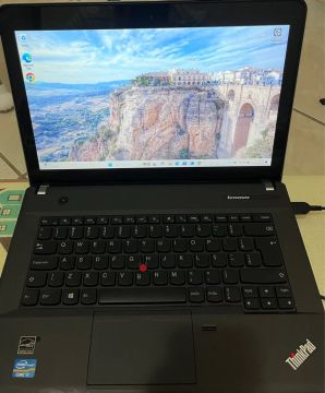 NOTEBOOK i7, 8Gb RAM, 500 HD