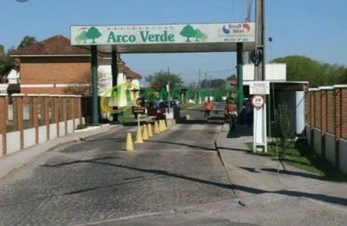 ALUGO APARTAMENTO NO ARCO VERDE 