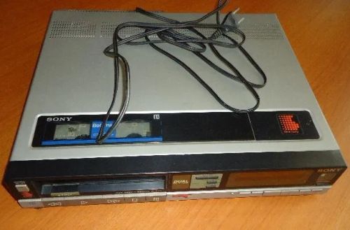 Vídeo K-7 Sony Betamax  Único dono s/controle Bom Estado Conservação