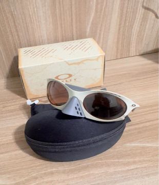 Óculos Oakley Plantaris Matte Sand Prizm Brown Gradient