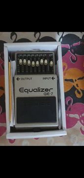GRÁFIC EQUALIZER BOSS GE- 7