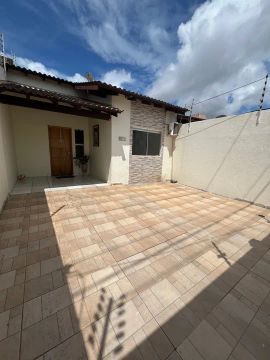 Casa lindíssima no Nova Era