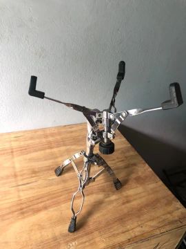 Estante de Caixa Mapex