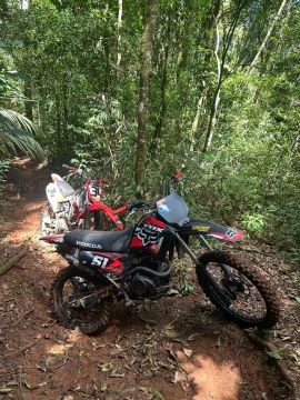 Moto de trilha Nx 200 