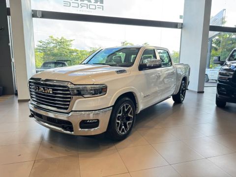 1500 LARAMIE 2025 