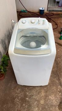 Máquina de Lavar Roupa 10kg