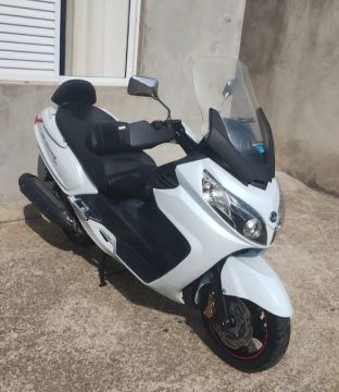 Motocicleta Dafra Masxym 400i