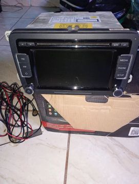 Vendo um rádio original da Volkswagen 