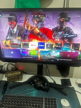 Monitor Gamer Samsung 4K 144Hz odissey G40