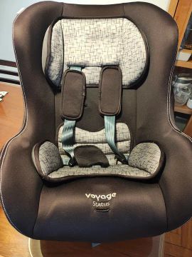 Cadeirinha de carro Voyage Status para bebê