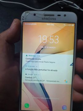 Samsung Galaxy J7 Prime 