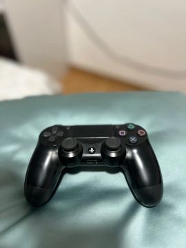 Controle DualShock PlayStation 4