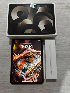Apple iPad Air (5ª g) 10.9" Wi-Fi 64 GB Chip M1 - Estelar + Apple Pincol