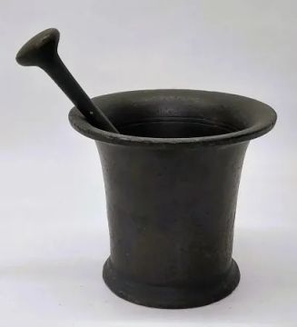 Antigo Pesado Pilão Almofariz com Pistilo/Soquete Bronze patinado Meados Séc XX *Descrição