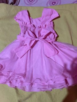 Vestido Infantil Rosa bebê tamanho 4 anos sapatilha número 24 os dois por 100reais 