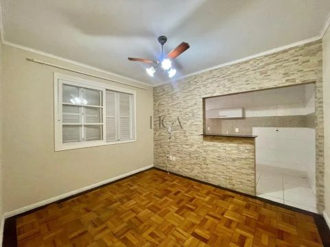 Apartamento 2 dormitórios no bairro Santana