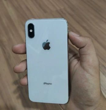 iPhone Xs branco - impecável