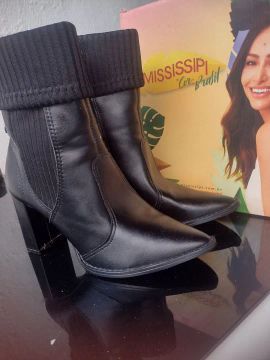 Botas de cano curto Mississipi - Preta