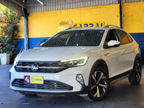 Volkswagen Nivus Highline 1.0 200 TSI Flex Automático 2021