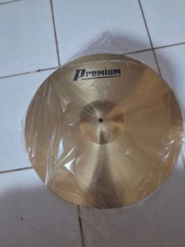 1 Prato de 16"(NUNCA USADO)