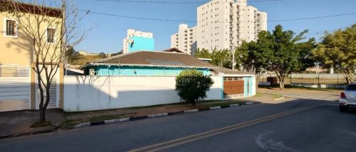Casa térrea à venda de 03 dormitórios no Jardim das Palmeiras em Atibaia - SP
