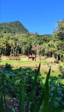 Casa de Temporada em meio a natureza