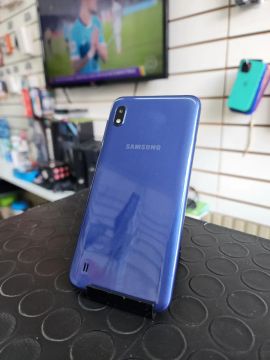 Samsung a10 em estado de novo C/ garantia.