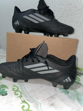 Chuteira adidas original 