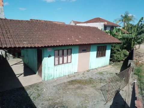 Terreno no Panaguamirim 