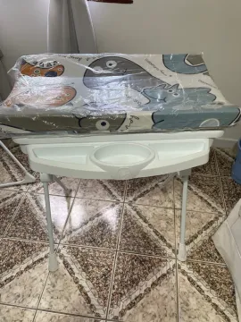 Vendo banheira com trocador Galzerano