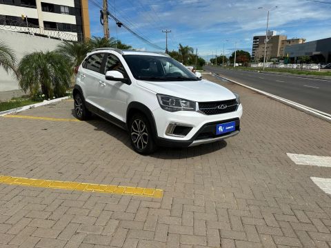 Tiggo 2 2019 Automatico com teto solar e nova 