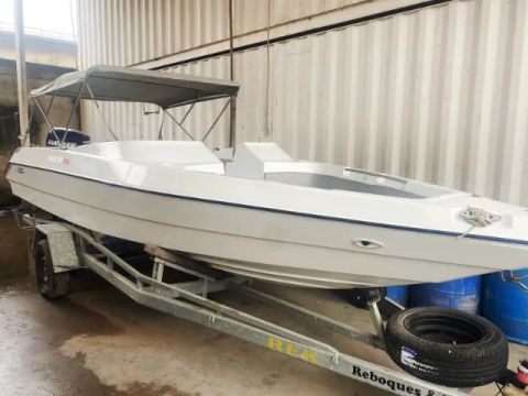 Lancha Phantom F6 - Ano 1996 - Evinrude 90Hp